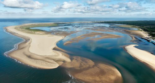 Baie Bonne Anse de la Palmyre vue du ciel, commune de les Mathes, 17570, département de la Charente-Maritime (17), Région Poitou-charentes, France, Europe